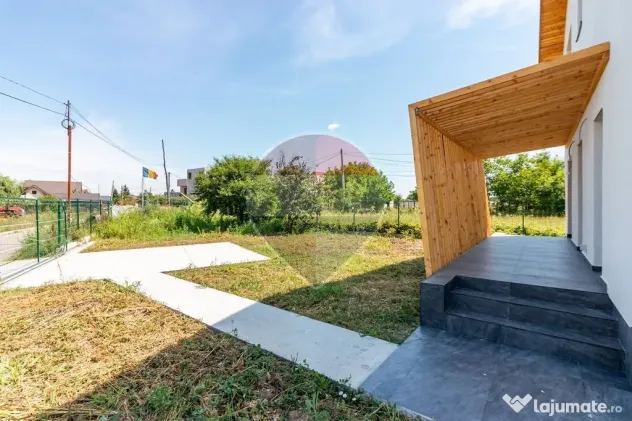 Casă / Vilă Premium/130 mp/Teren 450 m/ Pompă de caldu...