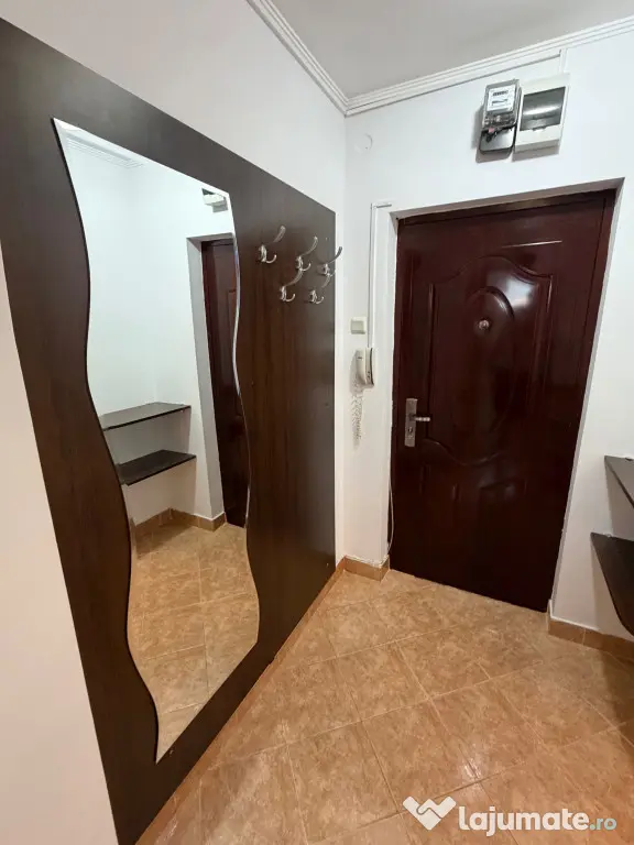 Dristor metrou etaj 8