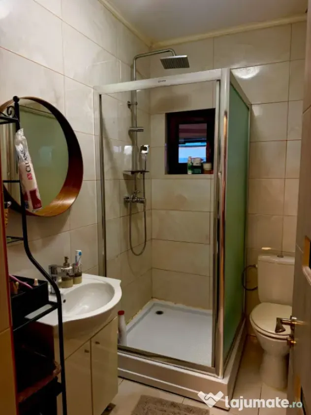 Casa deosebita lux 4 camere, 103 mp, zona Lapus