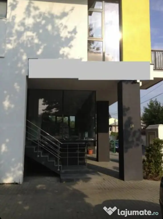 Spatiu Comercial intrare Sos. Giurgiului