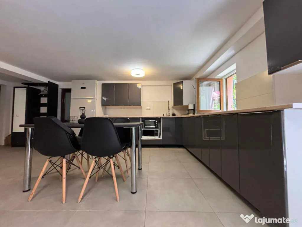 Apartament 3 camere, SU 80,91mp, zona Manastur