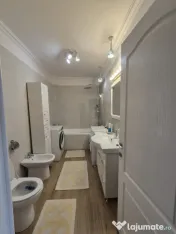 Apartament 3 camere , 56 MP ,zona Florilor 