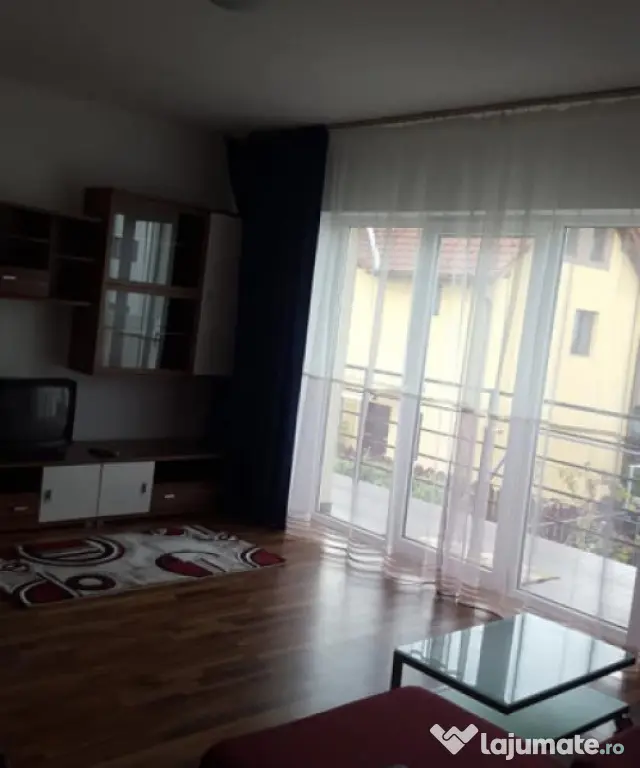 Apartament 2 camere, 44 MP+ Parcare, Zona Eroilor, Floresti