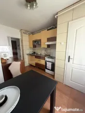 Apartament 3 camere de vânzare – zona Tudor 
