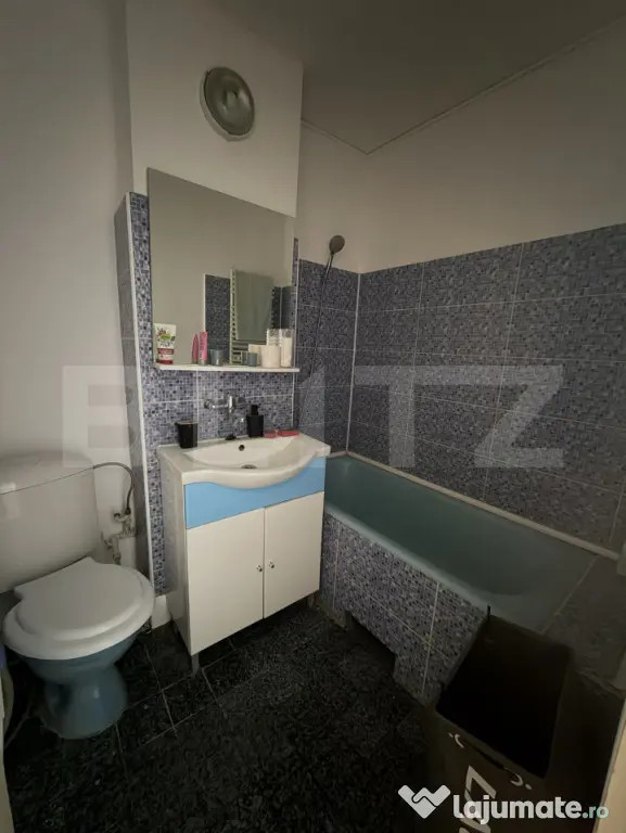 Apartament 3 camere de vânzare – zona Tudor