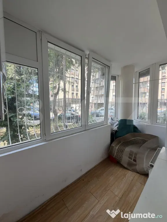 Apartament 3 camere de vânzare – zona Tudor