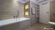 Apartament cu 2 camere, decomandat - zona Tractorul 