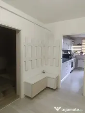 Apartament 68 mp 2 camere,decomandat, bucatarie separata, 2