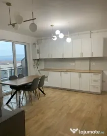 Vând ap. 2 camere 50 mp, zona Teilor , Floresti