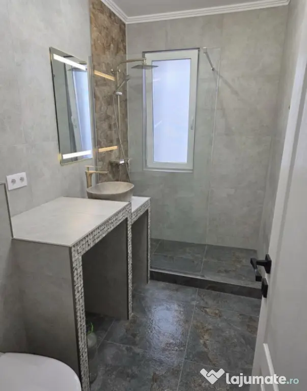 Vând ap. 2 camere 50 mp, zona Teilor , Floresti