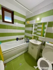Apartament 3 camere + parcare, zona Campului , Cluj