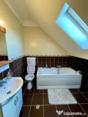 Apartament 3 camere + parcare, zona Campului , Cluj