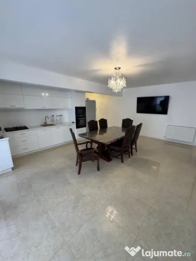 UNICAT, Apartament 4 camere 75mp, Zona Eroilor