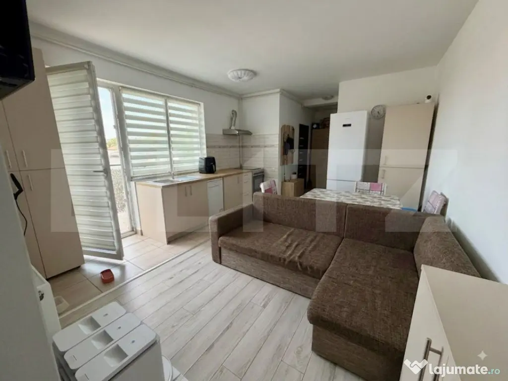 Apartament 3 camere, 56 mp, zona Tineretului - Floresti (Cluj)