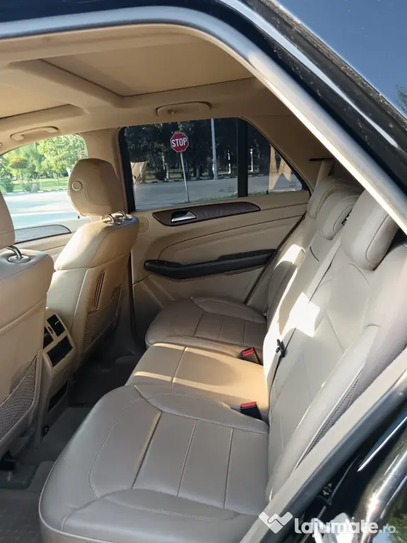Mercedes-Benz ML 250 BlueTEC 4MATIC – 204 CP – 2012