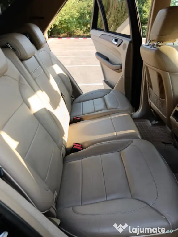Mercedes-Benz ML 250 BlueTEC 4MATIC – 204 CP – 2012