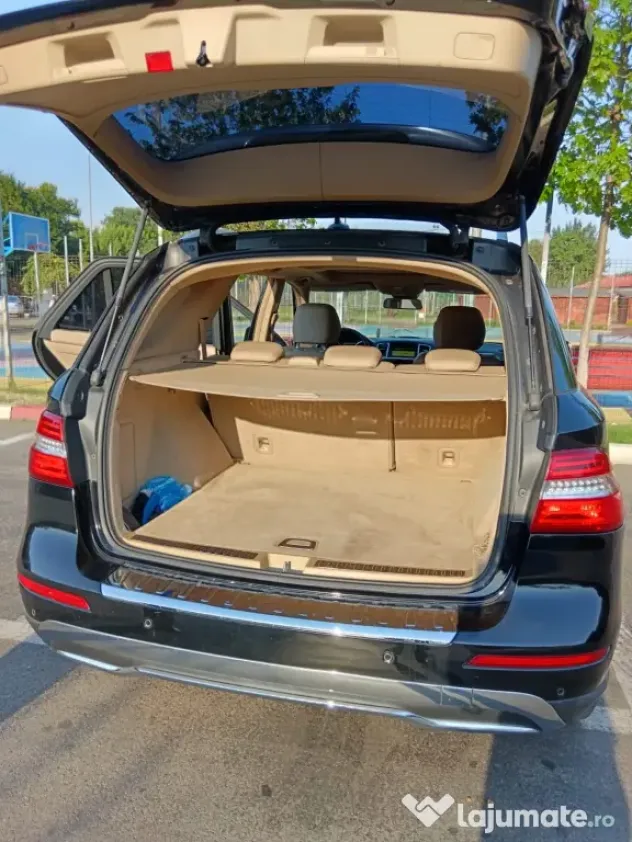 Mercedes-Benz ML 250 BlueTEC 4MATIC – 204 CP – 2012