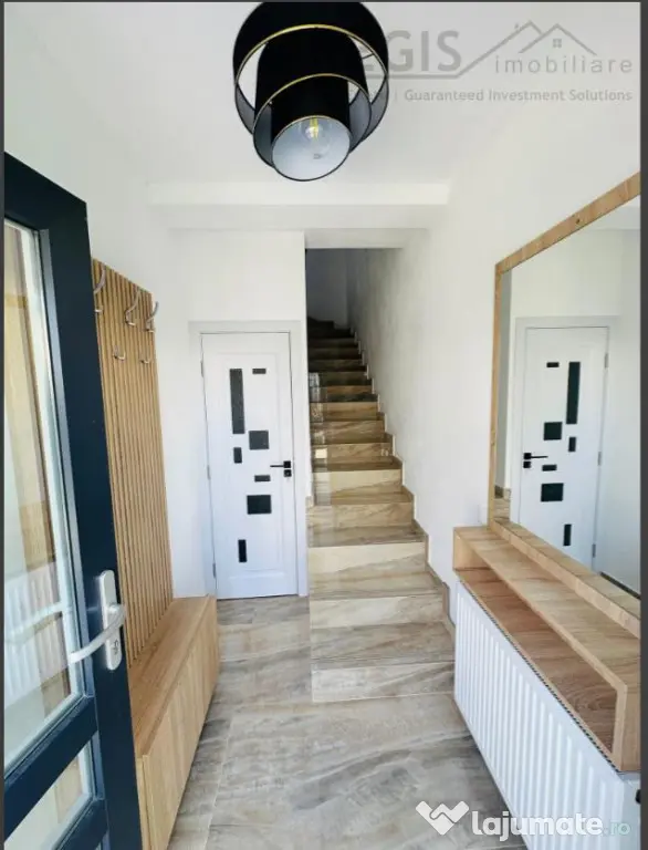Apartament 3 camere la casa duplex in Sanpetru Petfriendly