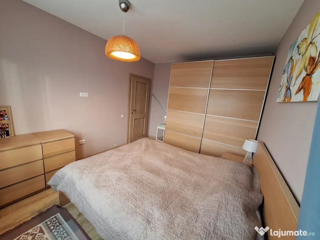Apartament 3 camere 65mp + Parcare Exterioara | Zona Terra |