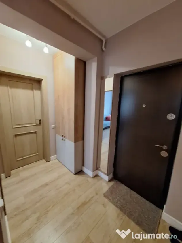 Apartament 3 camere 65mp + Parcare Exterioara | Zona Terra |