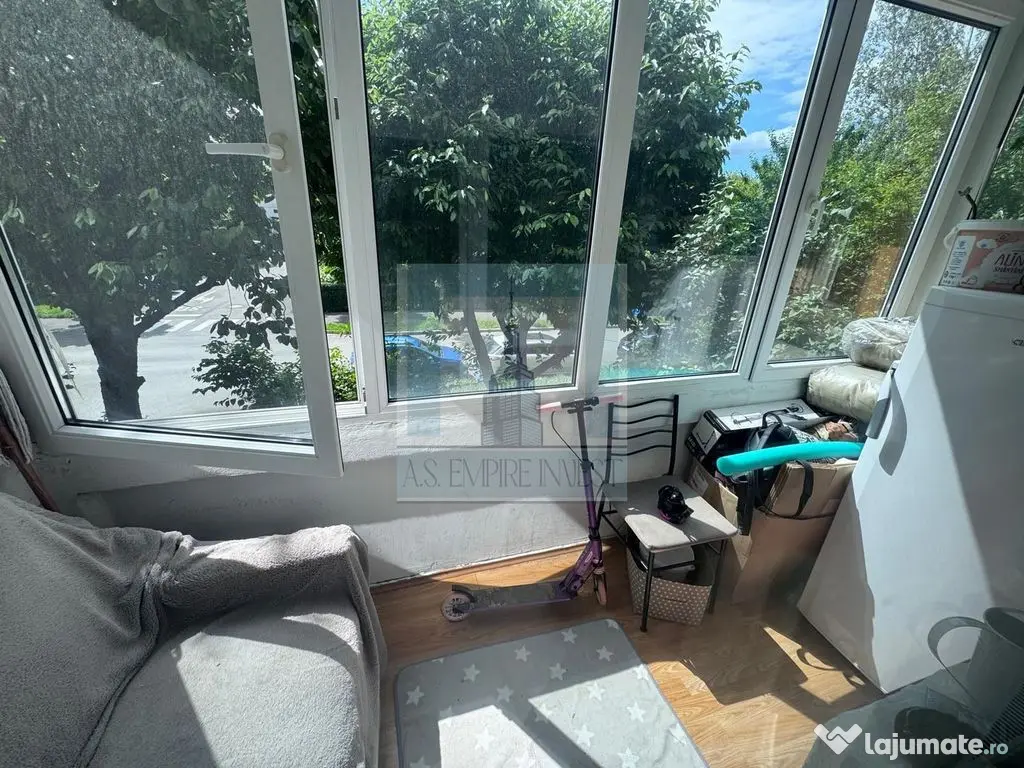 Apartament 2 camere de vânzare – Tractorul, str. Bronz...