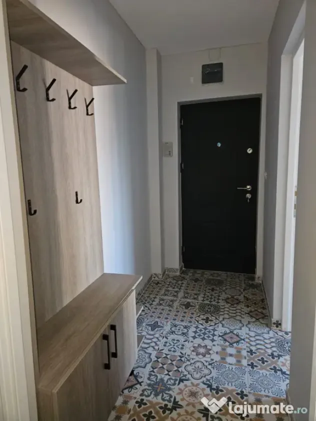Inchiriere apartament 2 camere renovat mobilat central