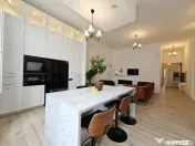 Apartament 3 camere, 83mp, Republicii, monument istoric