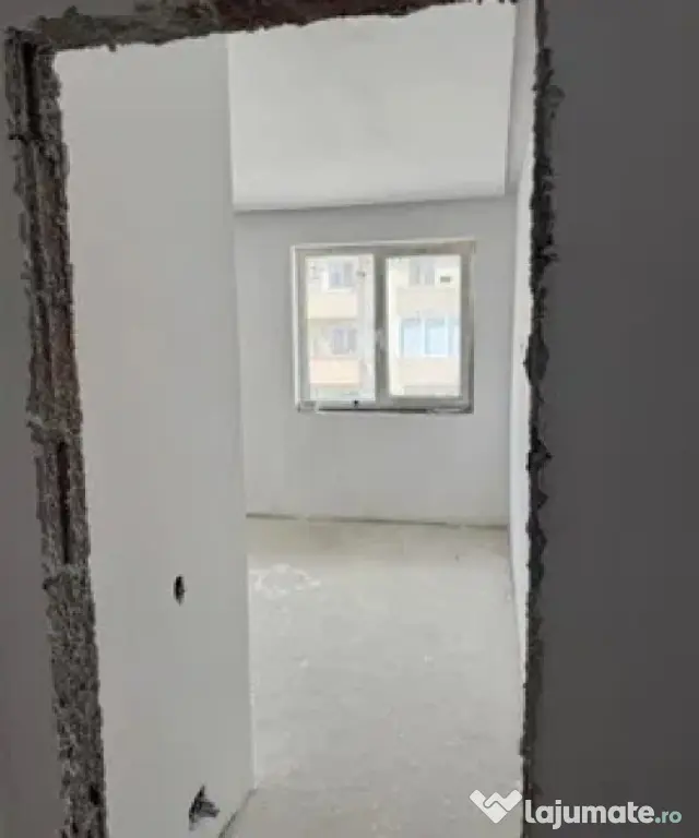 Apartament 3 camere 66mp+balcon 12mp zona Terra