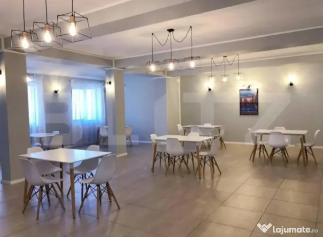 Casa de vanzare, pretabila pentru investitie si locuit