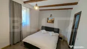 Casa de vanzare, pretabila pentru investitie si locuit 