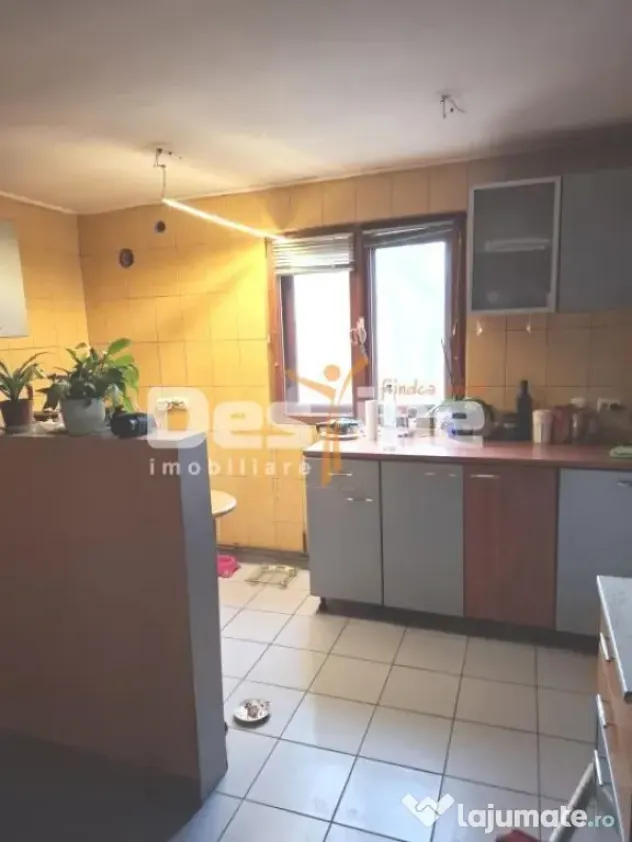 Casa Poiana Campina 6 camere, 228 mp. S.C. . 1521 mp teren.! - Poiana Campina (Prahova)
