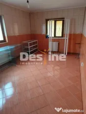 Spatiu comercial Baicoi