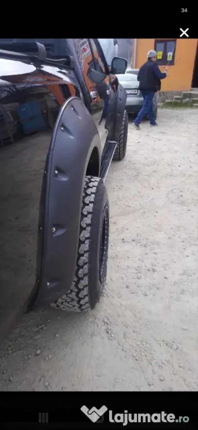 Vând Nissan Navara 2016
