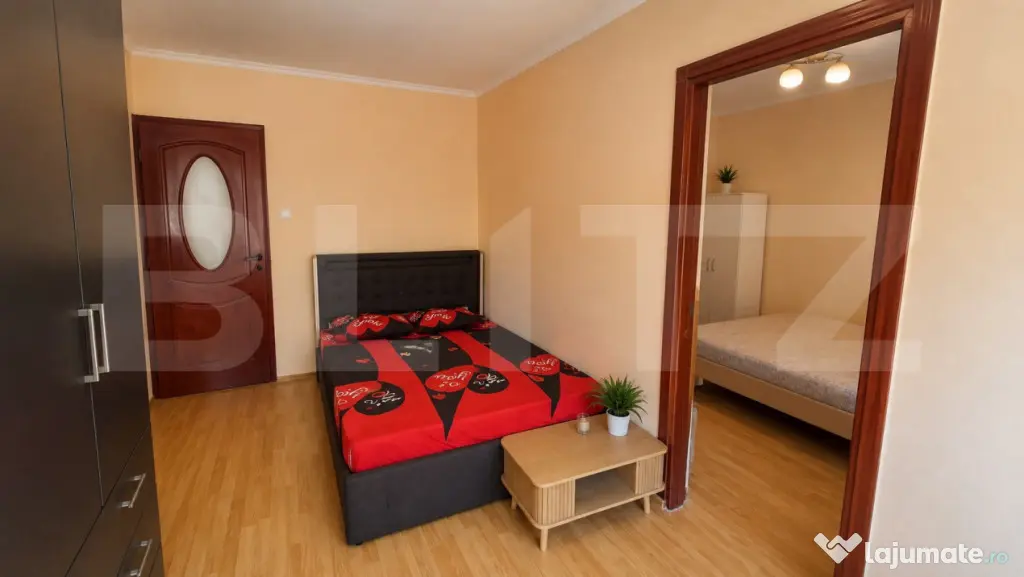 Apartament cu 2 camere de vanzare, 33,22 mp, Micro 14