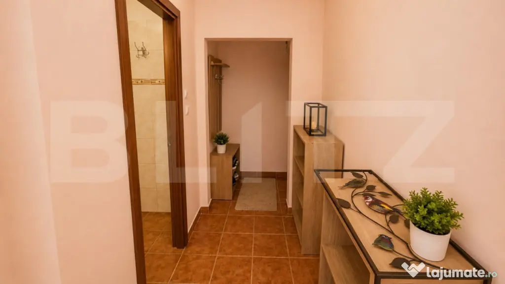 Apartament cu 2 camere de vanzare, 33,22 mp, Micro 14