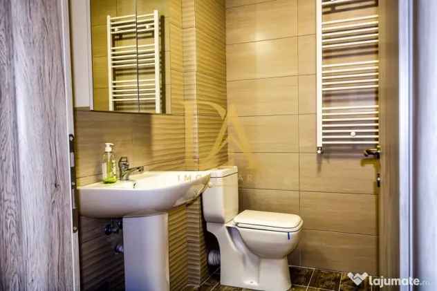 Apartament 2 camere Apărătorii Patriei 63mp