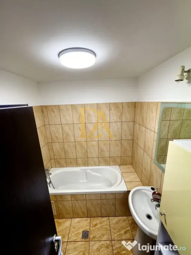 Apartament 2 camere (compartimentare tip 3 camere) Bloc 201