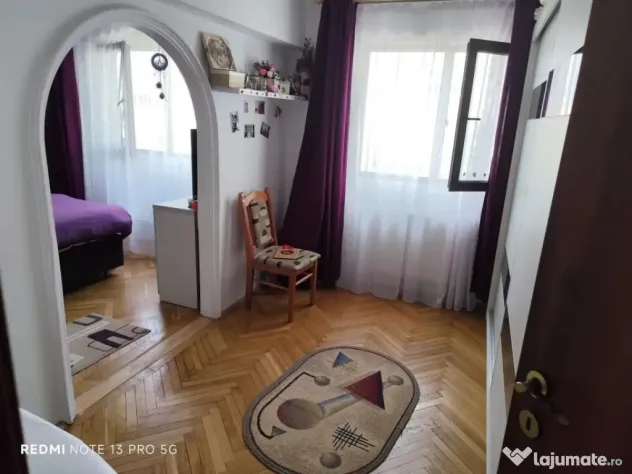Apartament 4 camere Nord Mega Image