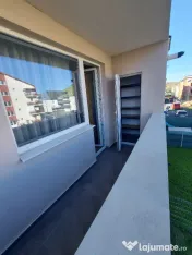 Inchiriere ap 2 camere, semidecomandat, 