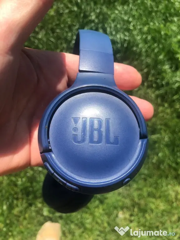 Căști audio JBL cu bluethoot