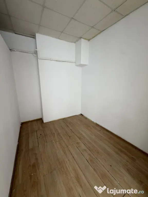 Drumul Taberei, spațiu comercial, 55 mp, vitrina 4ml, posib