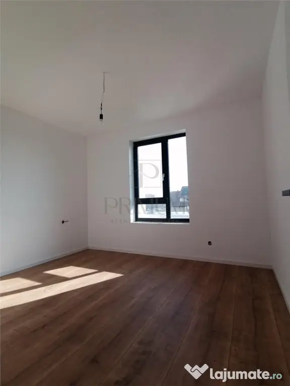 Duplex modern - design deosebit - zona foarte buna - 3 dormi