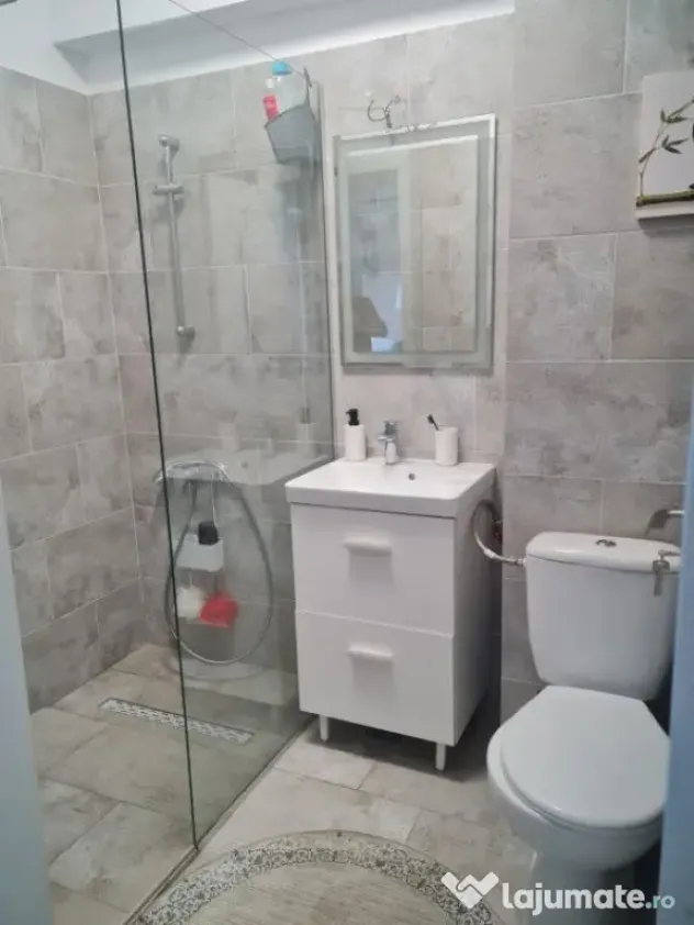 Apartament open-space cu 2 camere, etaj 7/9, zona Mamaia ...