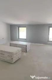 Spatiu comercial nou. Spatiu birouri