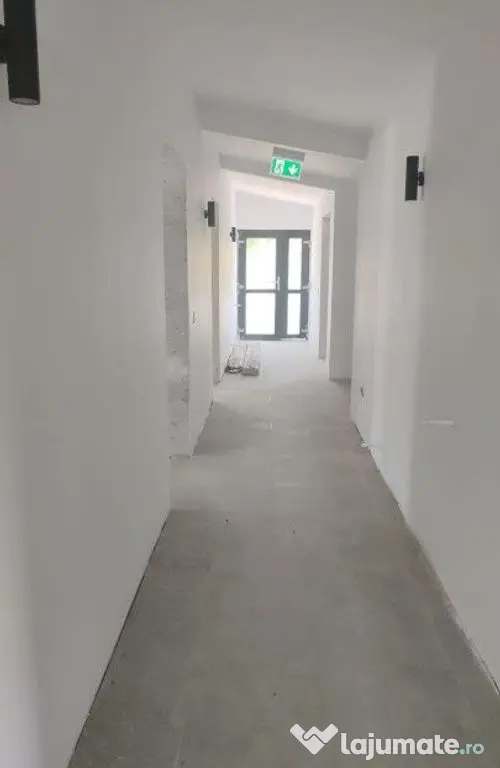 Spatiu comercial nou. Spatiu birouri