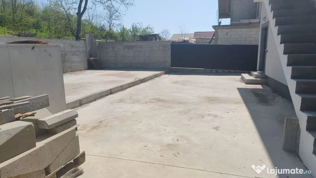Spatiu comercial nou. Spatiu birouri