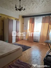 Apartament 3 camere, 2 grupuri sanitare, 2 balcoane, etaj...