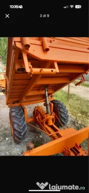 Vând 2 motoagricole prețuri diferite 