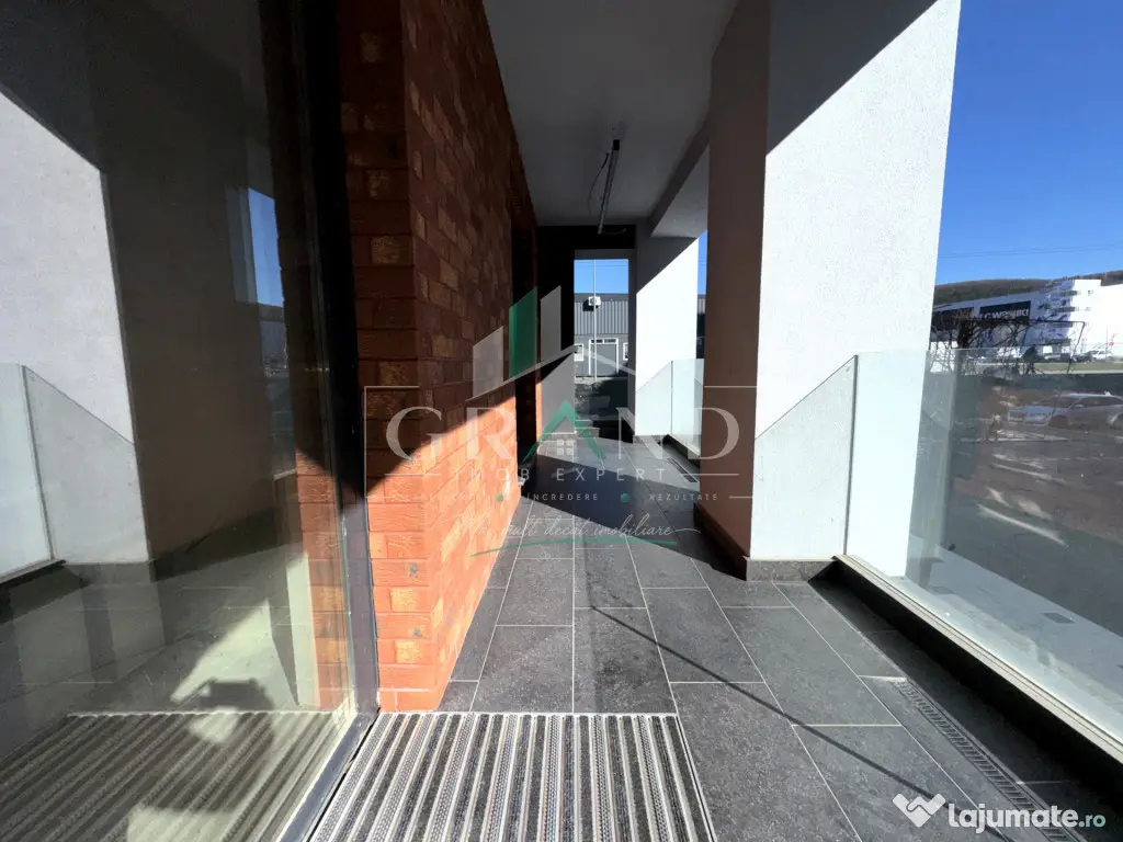 SPAȚIU COMERCIAL 120mp | 4 ÎNCĂPERI | 3 BAI | TERASĂ 20m