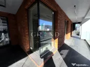 SPAȚIU COMERCIAL 120mp | 4 ÎNCĂPERI | 3 BAI | TERASĂ 20m 